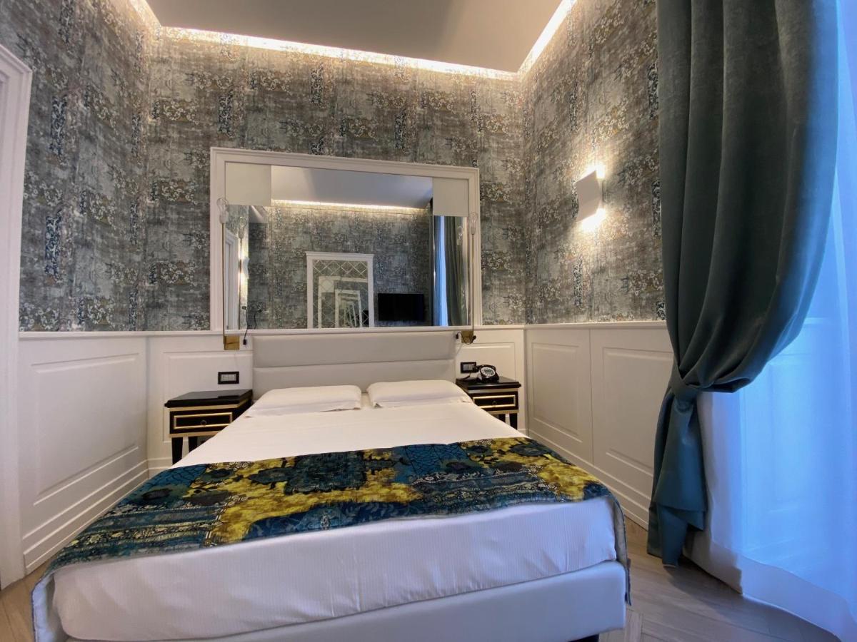 Relais Piazza Vittoria Bed & Breakfast Napoli Ngoại thất bức ảnh