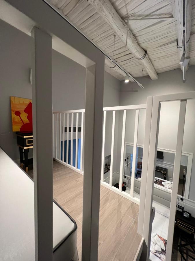Relais Piazza Vittoria Bed & Breakfast Napoli Ngoại thất bức ảnh
