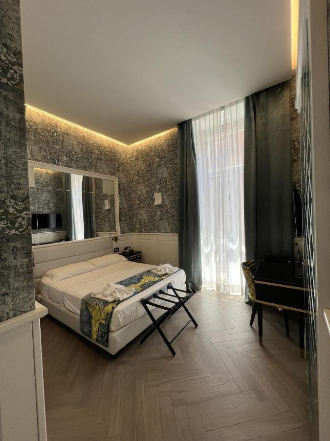 Relais Piazza Vittoria Bed & Breakfast Napoli Ngoại thất bức ảnh