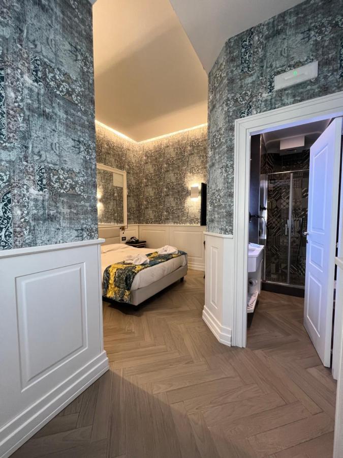 Relais Piazza Vittoria Bed & Breakfast Napoli Ngoại thất bức ảnh